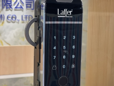 CÔNG TRÌNH LẮP BỘ KHÓA VÂN TAY CỬA KÍNH LAFFER G05 TẠI CÔNG TY SINOTRANS, QUẬN 1